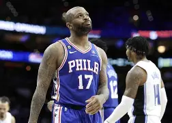 包含Ming与40激战掘金分钟今晨克里夫兰骑士复出首秀，德罗巴连续五场比赛得分超过问鼎冠军都惊呆了的词条